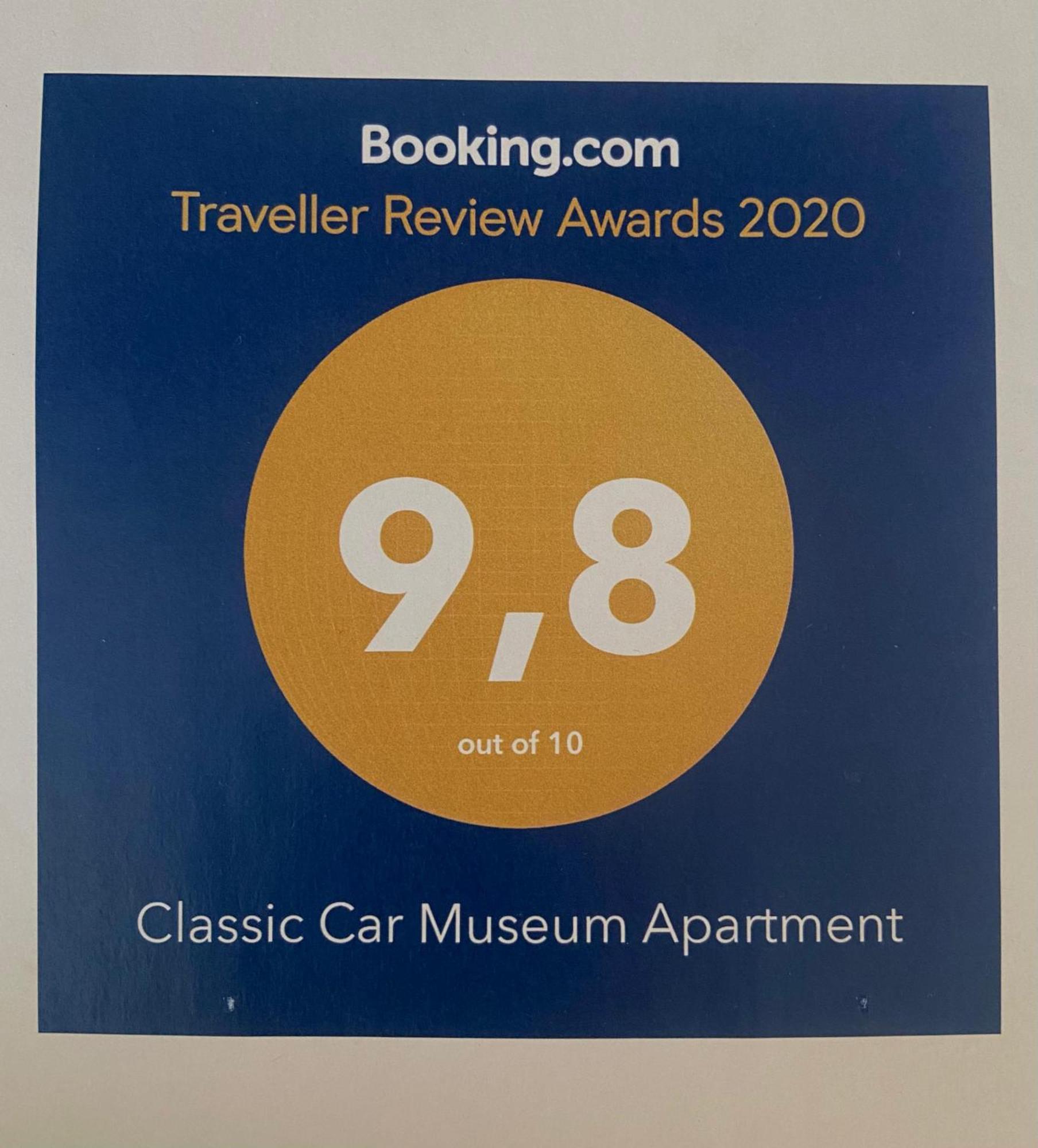Classic Car Museum Apartment Ρίγα Εξωτερικό φωτογραφία