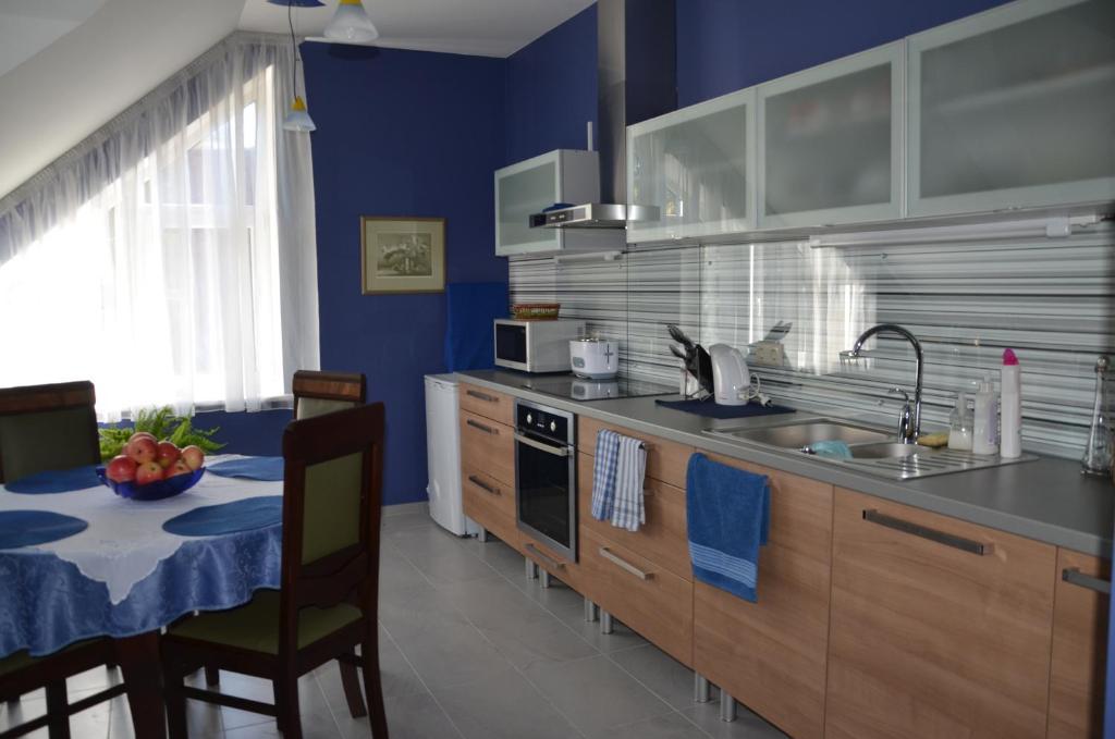 Classic Car Museum Apartment Ρίγα Δωμάτιο φωτογραφία